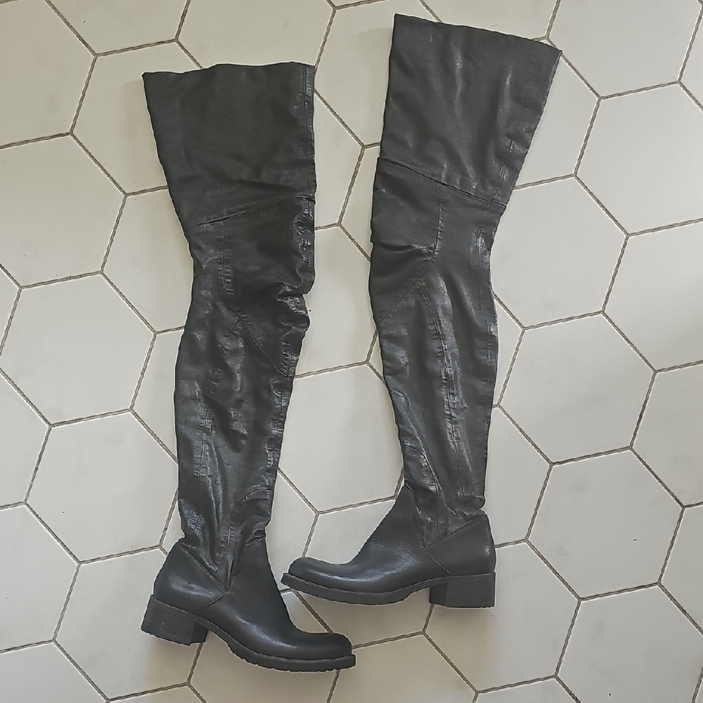 Vero Cuoio Black Genuine Leather Over-the-Knee Boots